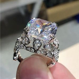 NEW CZ water drop sterling silver ring 925 stamped